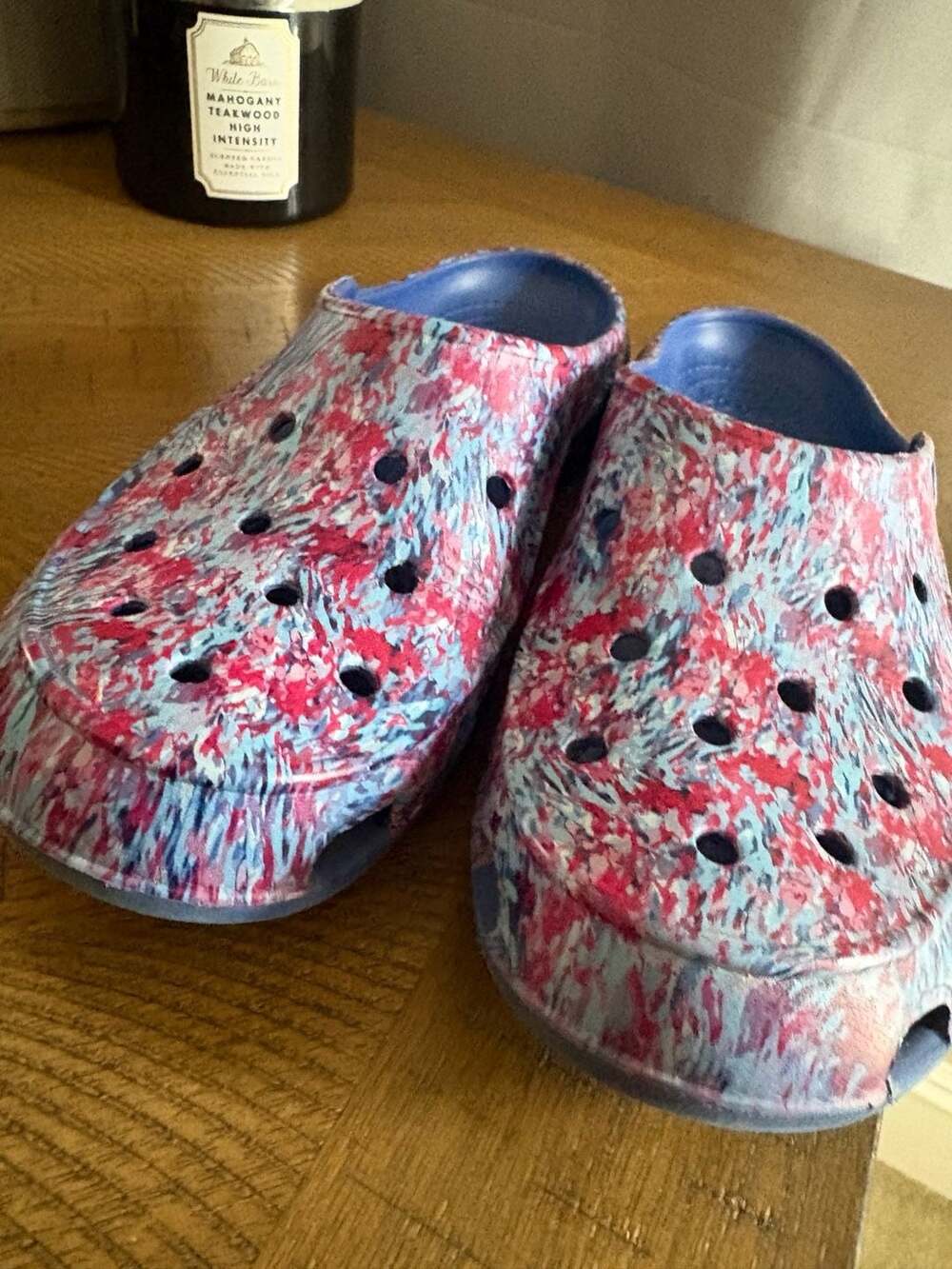Slip on Crocs Classic Clog Size 7 Multi Color Tie Dye
